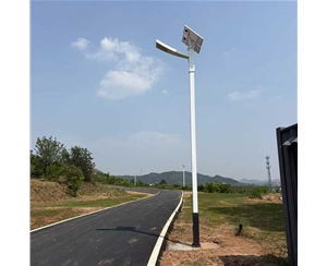 白银路边太阳能路灯安装